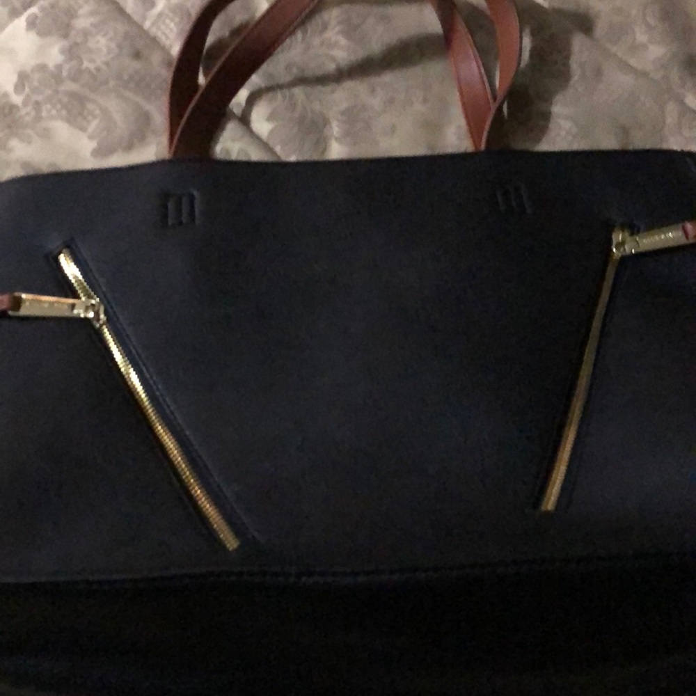 Lg Steve Madden tote